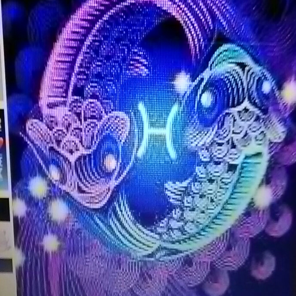 Beautiful Picture Pieces Going With The Flow😀